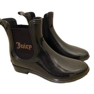 Juicy Couture Chelsea boots